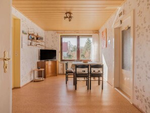 House | Dining