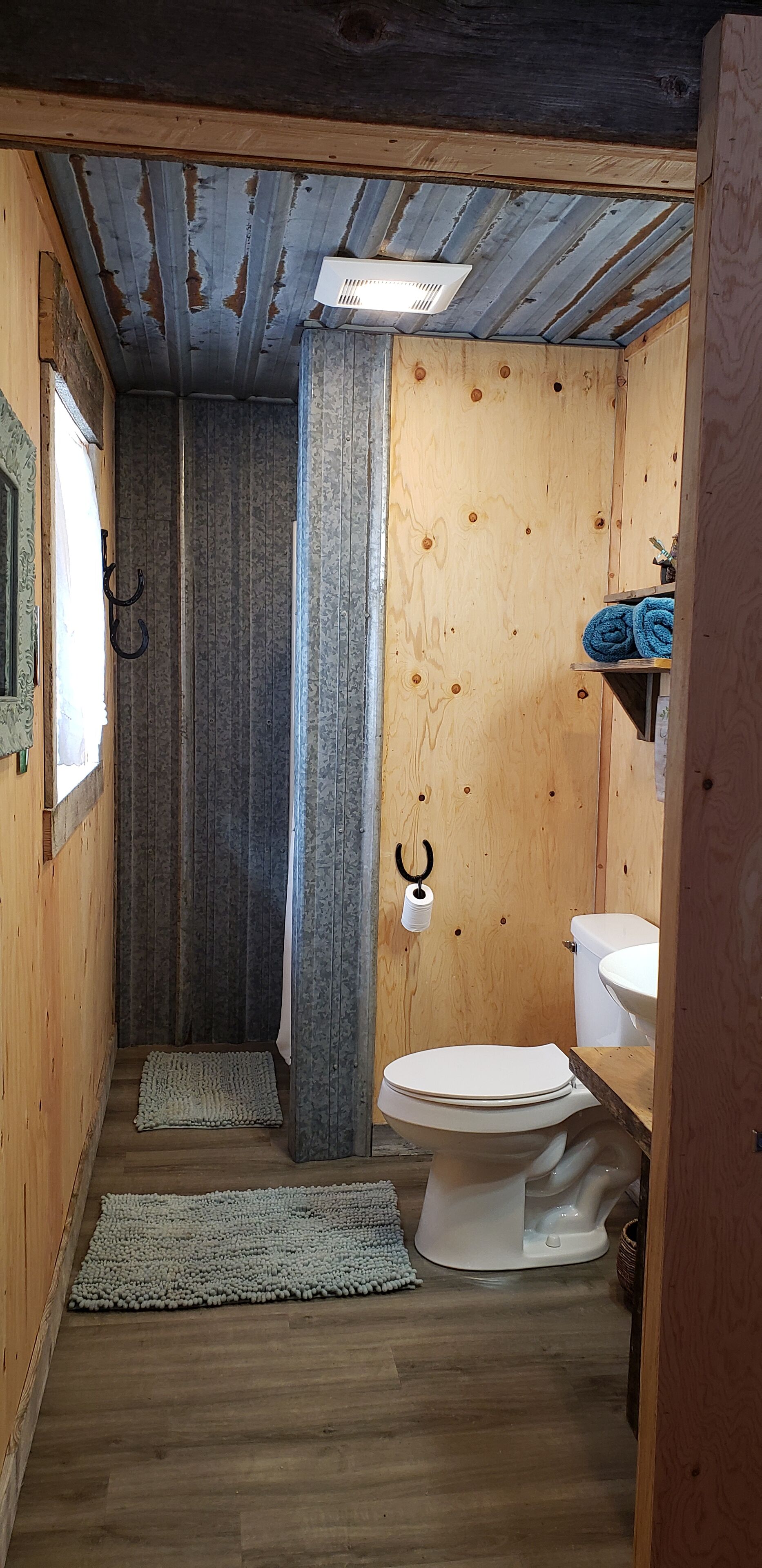 The Bunk House at Rocky Ridge Ranch