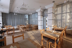 Restaurant - Hotel Luna (Anapa)