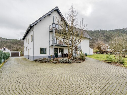 Comfortable Holiday Home in Insul With Balcony