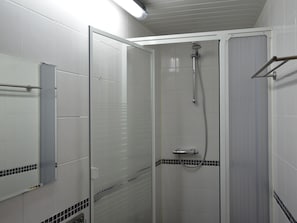 House | Bathroom