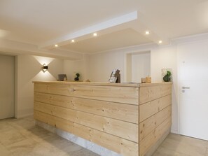 Apartment | Rezeption