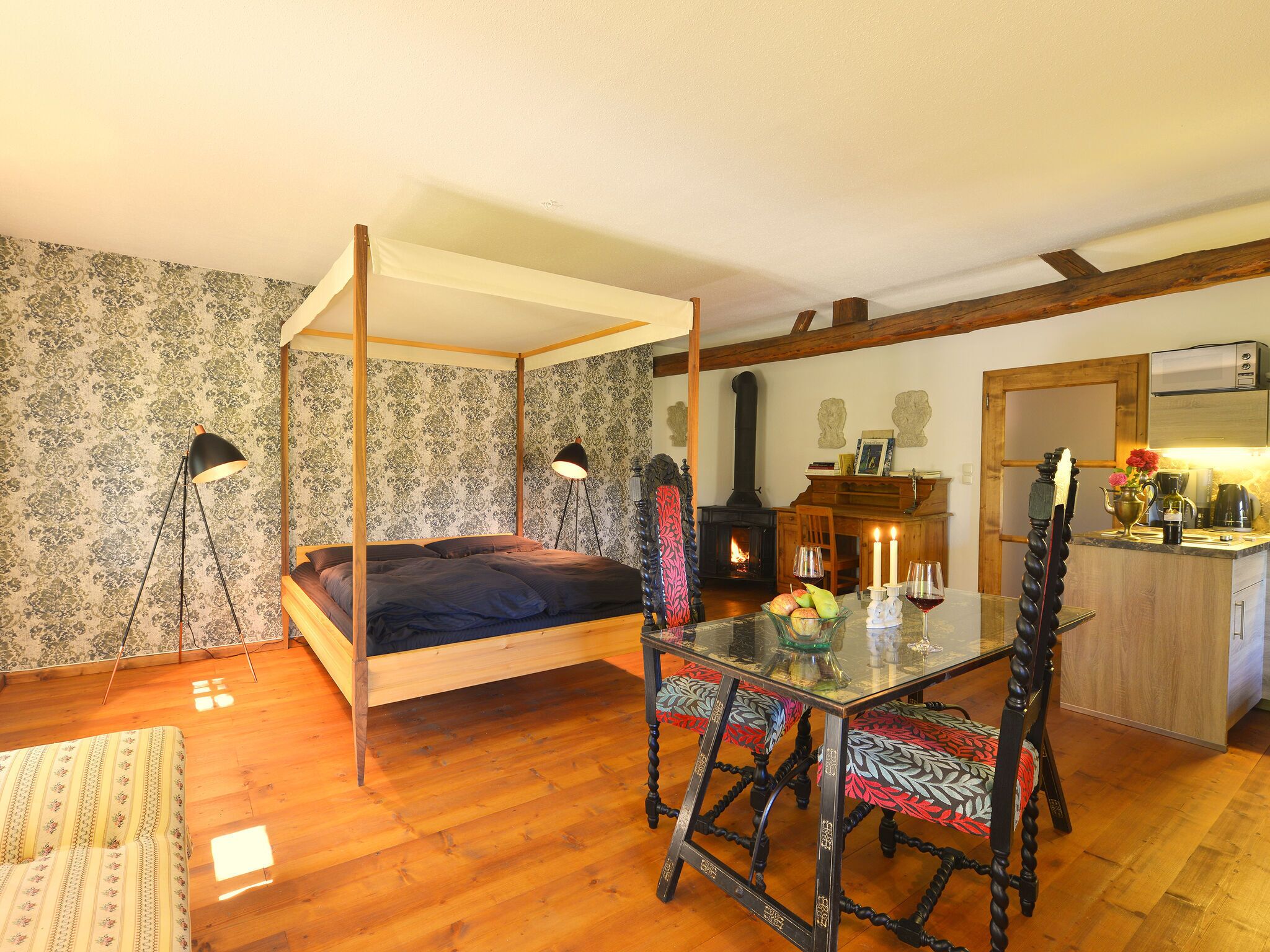 House | Room amenity
