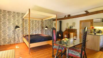 House | Room amenity