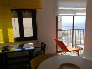 Living room - Inviting Apartment in Almeria With Balcony (Almeria)