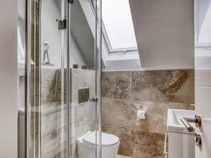 Shower - Modern Holiday Home in Winterberg Near Ski Lift (Winterberg)