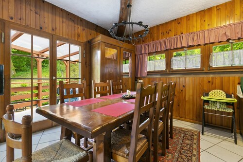 Secluded Chalet in Dabo Near Forest