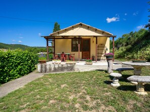 Exterior - Pleasant Holiday Home in St. Maurice D'ibie With Garden (Saint-Maurice-d'Ibie)