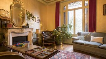 House | Living room | Fireplace