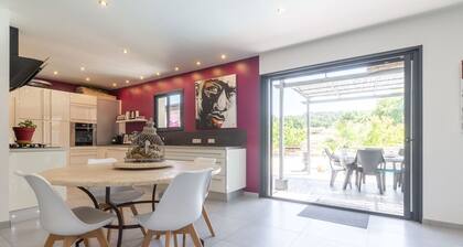 Serene Villa in Saint-victor-la-coste With Private Pool