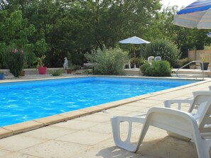 Pool - Serene Holiday Home in Lacapelle-biron With Terrace (Lacapelle-Biron)