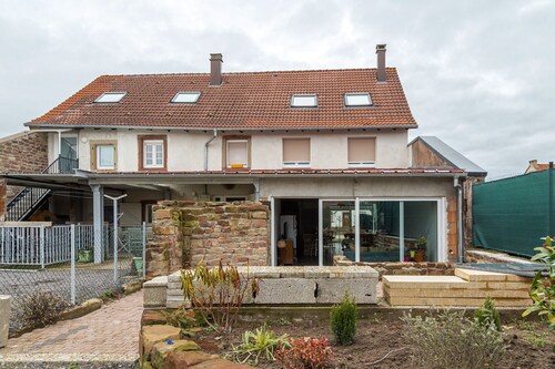 Renovated Village House With Enclosed Garden