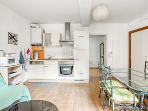 Private kitchen - Sober Holiday Home in Selestat Near Humanist Library (Selestat)
