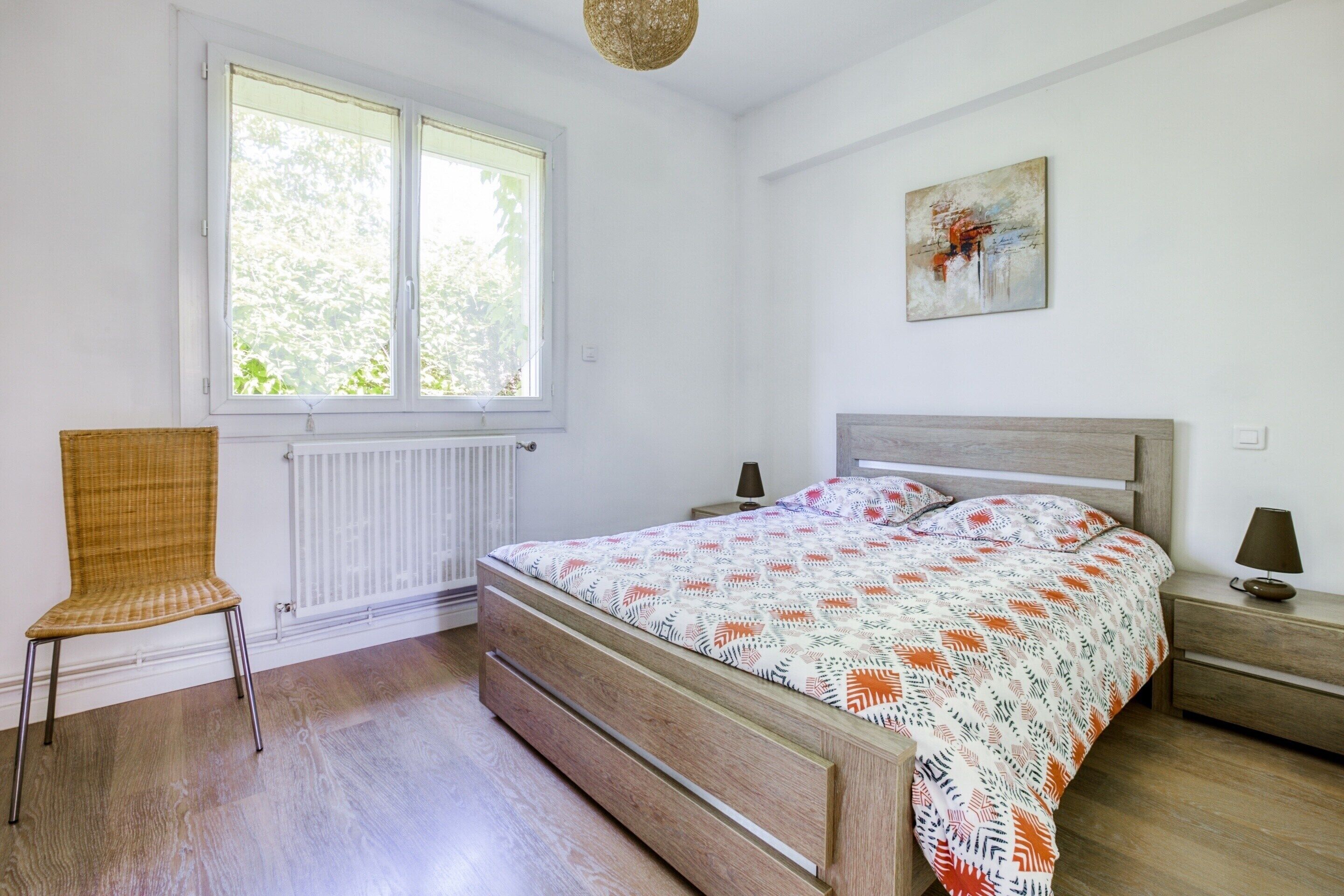 3 bedrooms, individually furnished
