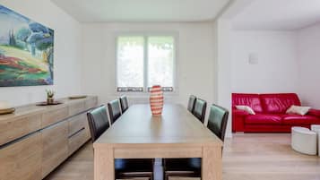 Rumah | Tempat makan