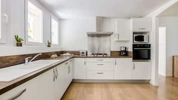 House | Private kitchen
