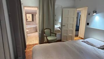 4 bedrooms, individually furnished