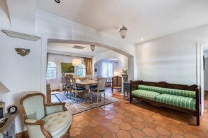 Vila | Ruang keluarga