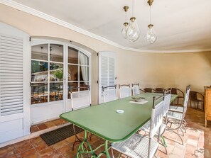 Dining - Scenic Holiday Home in Taradeau With Private Swimming Pool (Taradeau)