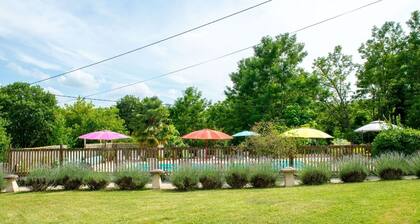 Delux Holiday Home in Lacapelle-biron With Swimming Pool