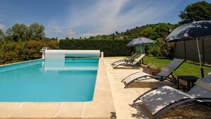 Outdoor pool - Lush Villa in Gargas With Private Swimming Pool (Gargas)