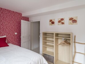 House | Room amenity