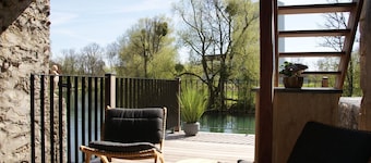 Jane Austen Lake Retreat