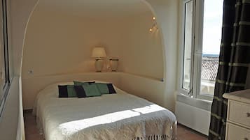 Villa | 2 bedrooms, bed sheets