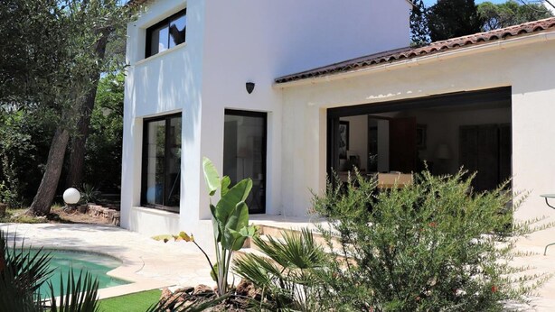 Unclassified image, 1 of 22, button - Lavish Holiday Home in Frejus With Private Swimming Pool (Frejus)