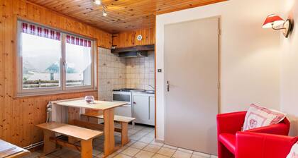 Cosy Apartment in Saulxures-sur-moselotte With Forest Nearby