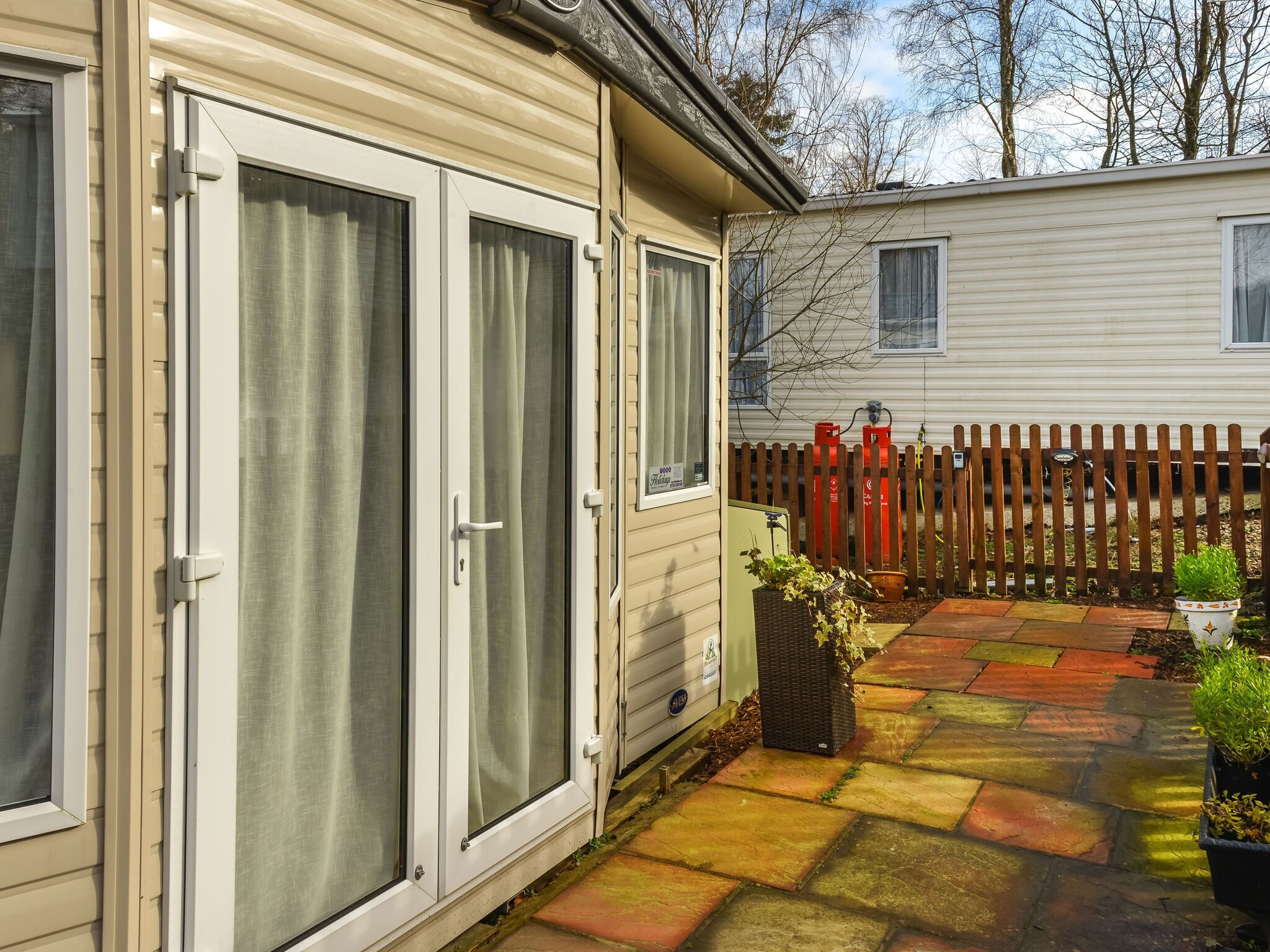 Mobile Home | Balcony