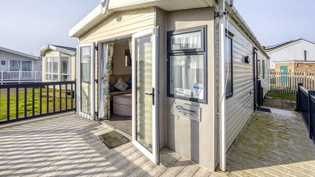 Mobile Home | Exterior