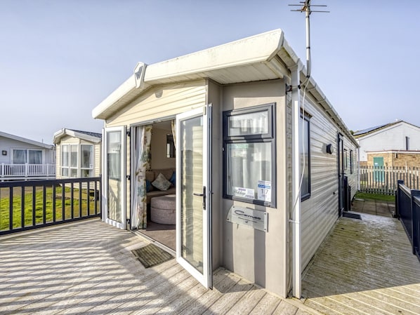 Mobile Home | Exterior