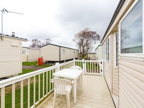 Mobile Home | Balcony