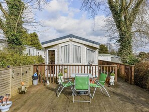Mobile Home | Balcony