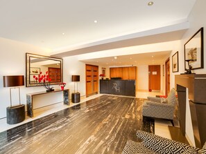 Reception - Attractive Apartment in London near Somerset House (London)