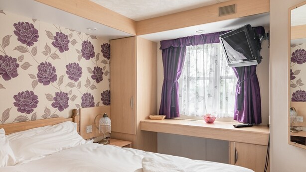 Mobile Home - Modern Home in Hastings With Balcony (St Leonards-On-Sea)