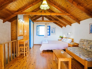 Talo | 2 makuuhuonetta, yksilöllisesti kalustettu, vuodevaatteet