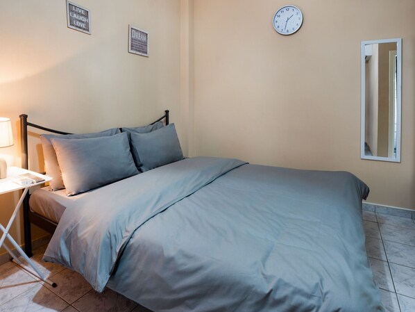 House | Bed sheets - Modern Studio in Alexandroupolis Near the Sea (Alexandroupoli)