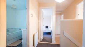 5 bedrooms