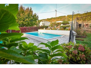 Outdoor pool - Quaint Holiday Home in Sinj With Private Pool (Sinj)