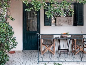 Balcony - Holiday Home in Lütow Near Thermal Springs and Beach (Molos-Agios Konstantinos)