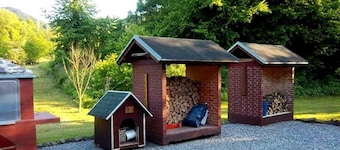 บ้านพักวันหยุดน่าหลงใหล ใน โอราโฮวิกา ใกล้ทะเลสาบ