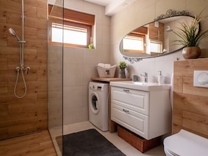 Towels - Lovely Villa in Krapinske Toplice With Garden and Barbeque (Krapinske Toplice)