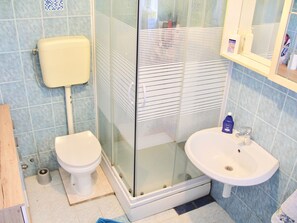 Apartment | Badezimmer | Dusche