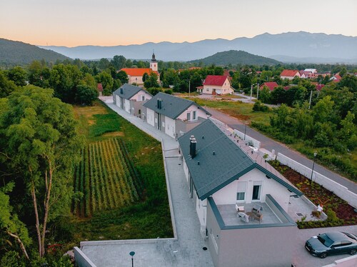 Quaint Holiday Home in Lovinac With Terrace