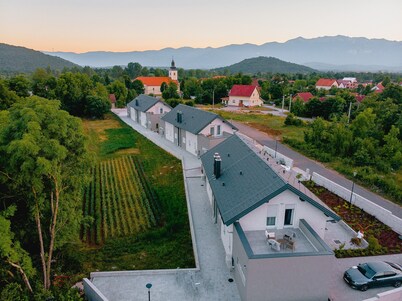 Quaint Holiday Home in Lovinac With Terrace