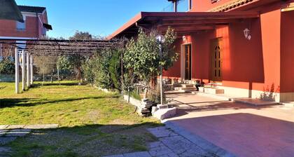 Tranquil Holiday Home in Roma with Garden near Ostia Antica