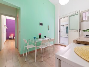 Dining - Elegant Holiday Home in Catania With Terrace (Catania)