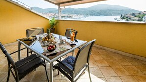 Apartment | Balkon